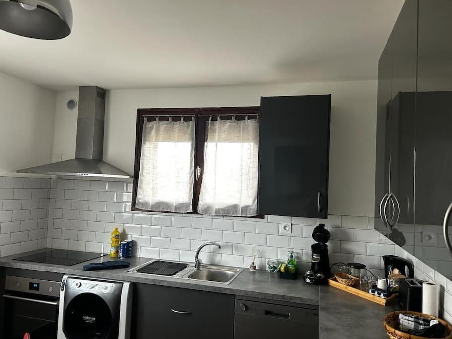 Maison Confort Stationnement Privatif 6 Pers Échirolles Exteriör bild