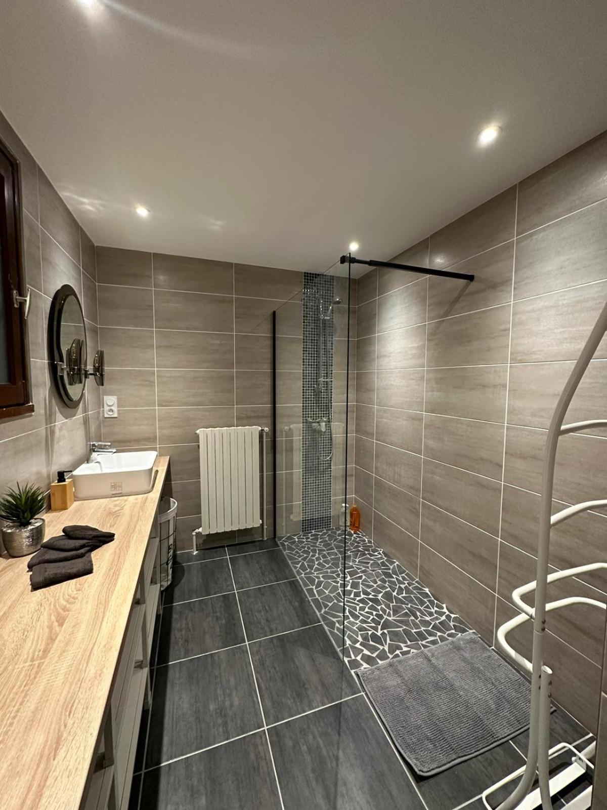 Maison Confort Stationnement Privatif 6 Pers Échirolles Exteriör bild